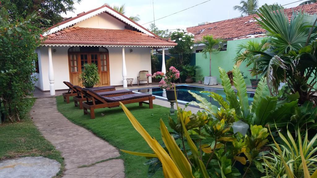 Sujeewani Villa Negombo Buitenkant foto